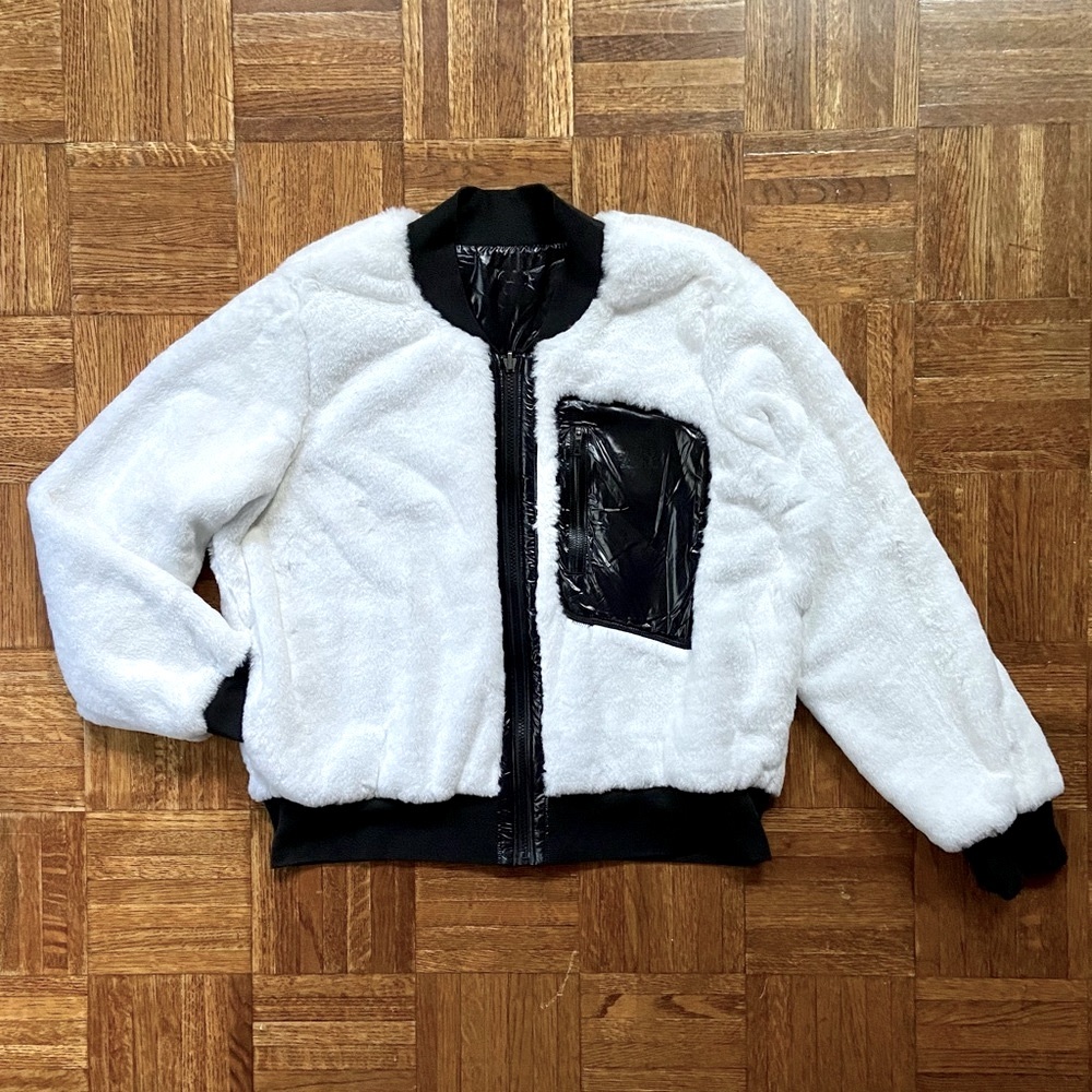 RARE NWOT The North Face reversible faux fur black & white bomber jacket